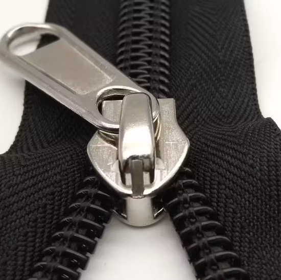 Design Zinc Alloy Zipper Puller Bags Shoes Slider Nylon Zip Head